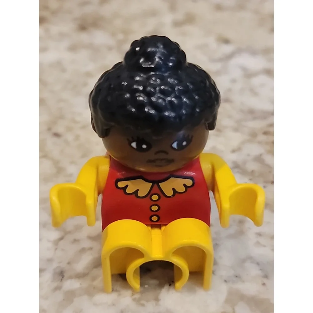 Vintage Lego Duplo TODDLER AFRICAN AMERICAN GIRL DAUGHTER Red Outfit Figure